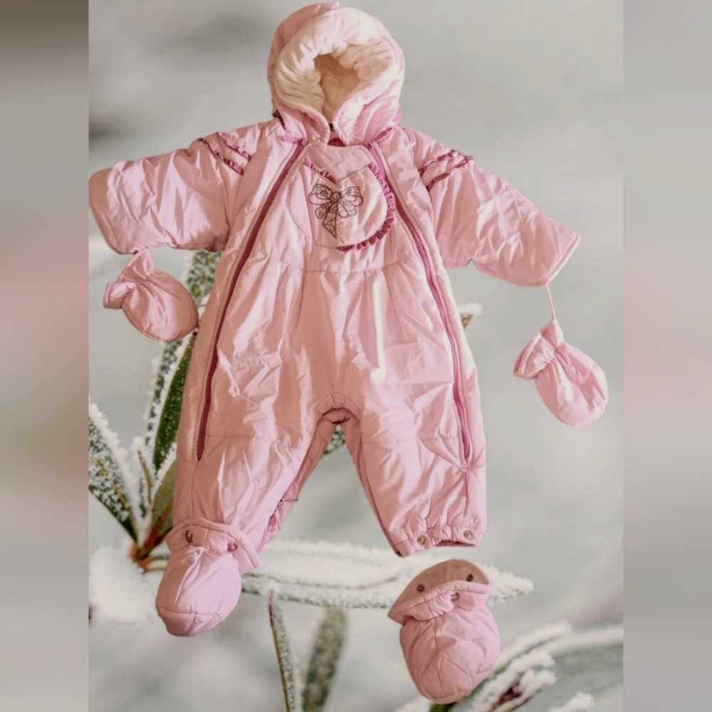 - PILGUNI FLORIDA OWNED SNOWSUIT PiNK
